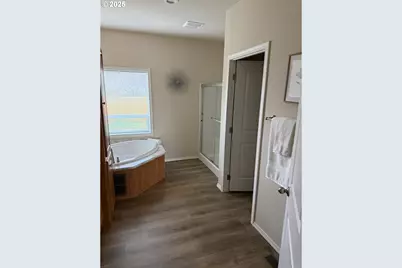 2544 Rosebay St, Eugene, OR 97402 - Photo 15