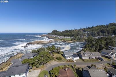 0 NW Vista St, Depoe Bay, OR 97341 - Photo 1