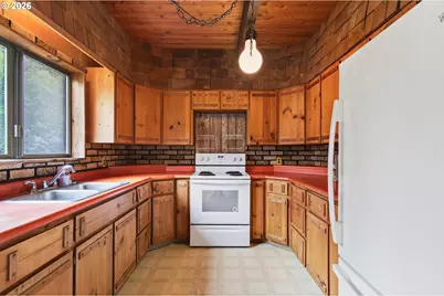 29374 Ferncrest Dr, Rainier, OR 97048 - Photo 15