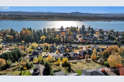 14215 SE Bella Vista Pl #5, Vancouver, WA 98683 - Photo 1