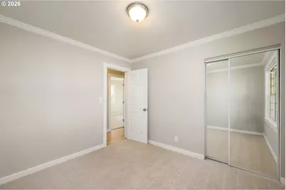 3069 W Sherwood Ave, Roseburg, OR 97471 - Photo 17