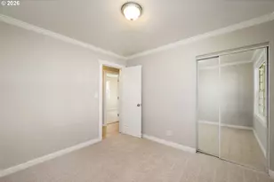 3069 W Sherwood Ave, Roseburg, OR 97471 - Photo 17