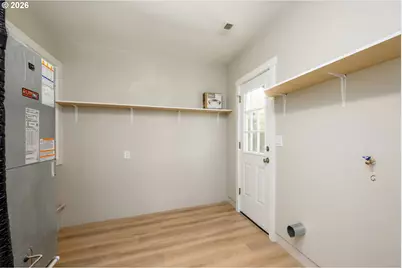 3069 W Sherwood Ave, Roseburg, OR 97471 - Photo 25