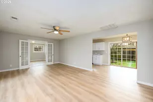 3069 W Sherwood Ave, Roseburg, OR 97471 - Photo 5