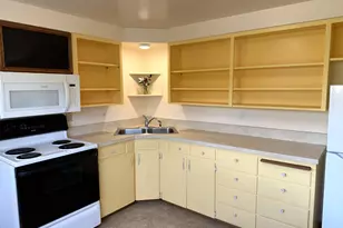 1179 6th St, Florence, OR 97439 - Photo 15