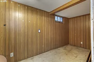 4565 NE 86th Ave, Portland, OR 97220 - Photo 29