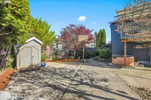 6331 SE Cavalier Way, Milwaukie, OR 97267 - Photo 9