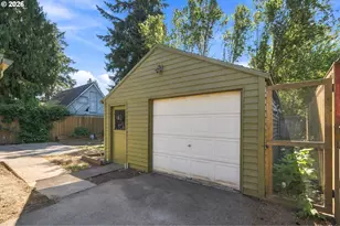 5034 SE Martins St, Portland, OR 97206 - Photo 43