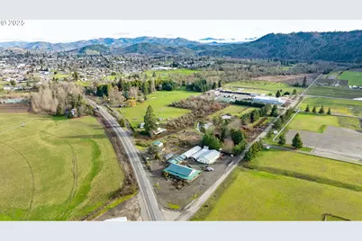 8580 Old Highway 99, Winston, OR 97496 - Photo 37