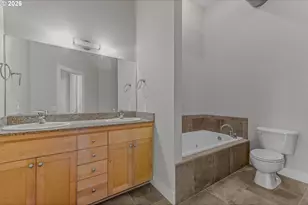 2006 SE Morrison St, Portland, OR 97214 - Photo 35