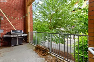 2006 SE Morrison St, Portland, OR 97214 - Photo 19