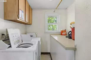 771 21st St SE, Salem, OR 97301 - Photo 17