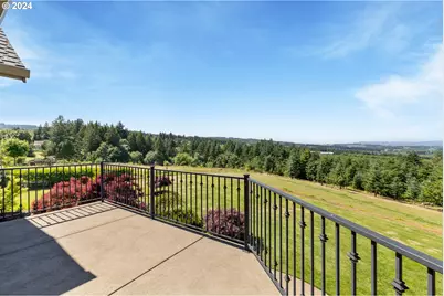 31155 SW Laurelview Rd, Hillsboro, OR 97123 - Photo 35