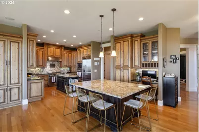 31155 SW Laurelview Rd, Hillsboro, OR 97123 - Photo 15