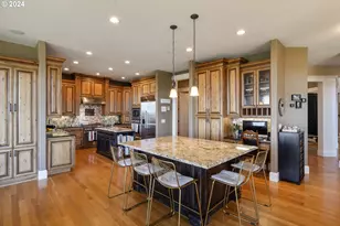 31155 SW Laurelview Rd, Hillsboro, OR 97123 - Photo 15