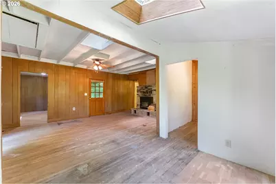 29544 E Road 12, Rhododendron, OR 97049 - Photo 9