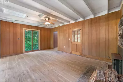 29544 E Road 12, Rhododendron, OR 97049 - Photo 5