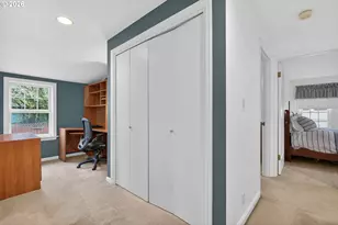 728 NE Royal Ct, Portland, OR 97232 - Photo 25