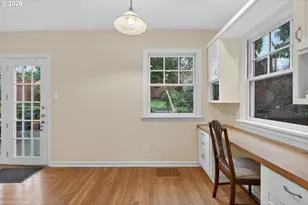 728 NE Royal Ct, Portland, OR 97232 - Photo 13