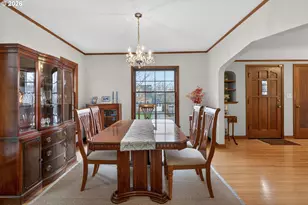 728 NE Royal Ct, Portland, OR 97232 - Photo 7