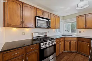 215 NW 150th Way NW, Vancouver, WA 98685 - Photo 11