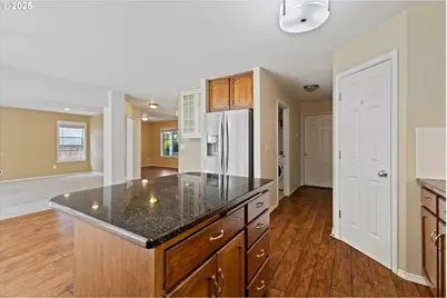 215 NW 150th Way NW, Vancouver, WA 98685 - Photo 13