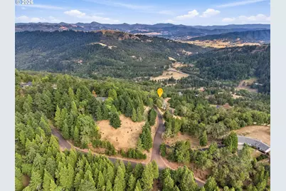 125 Eagle Dr, Roseburg, OR 97471 - Photo 29