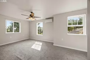 125 Eagle Dr, Roseburg, OR 97471 - Photo 5