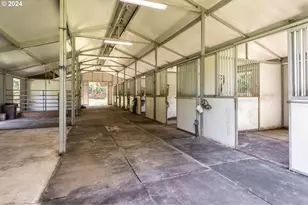 5750 SW River Rd, Hillsboro, OR 97123 - Photo 3