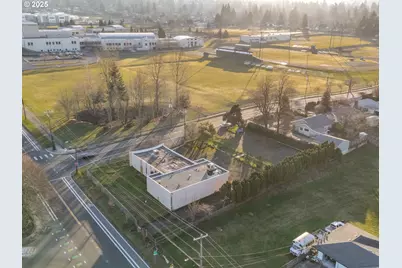 12105 NE Prescott St, Portland, OR 97220 - Photo 31