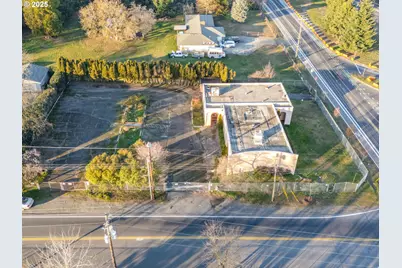 12105 NE Prescott St, Portland, OR 97220 - Photo 21