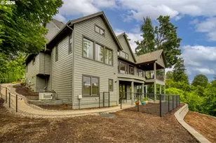 958 S Vacuna St, Portland, OR 97219 - Photo 35