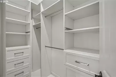 958 S Vacuna St, Portland, OR 97219 - Photo 25