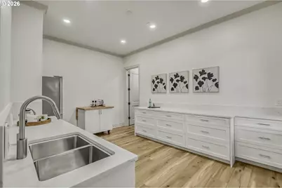 958 S Vacuna St, Portland, OR 97219 - Photo 31