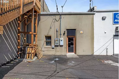 1108 Adams Ave, La Grande, OR 97850 - Photo 5