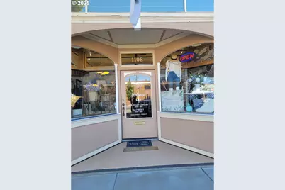 1108 Adams Ave, La Grande, OR 97850 - Photo 11