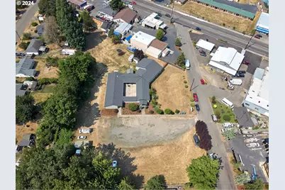 1480 NE Laurel Ave, Woodburn, OR 97071 - Photo 39