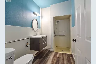 1480 NE Laurel Ave, Woodburn, OR 97071 - Photo 25