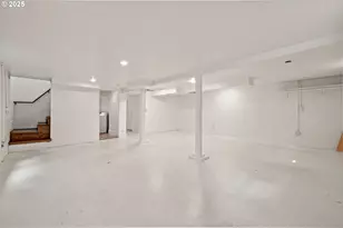 6219 N Minnesota Ave, Portland, OR 97217 - Photo 27