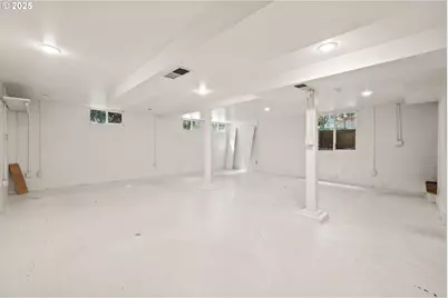 6219 N Minnesota Ave, Portland, OR 97217 - Photo 25