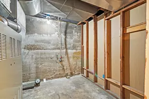 6219 N Minnesota Ave, Portland, OR 97217 - Photo 31