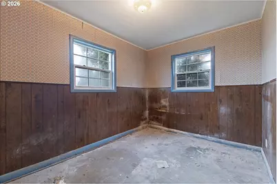20294 Neil St, Saint Paul, OR 97137 - Photo 13