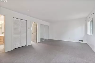 1945 NE 7th Dr, Lincoln City, OR 97367 - Photo 13