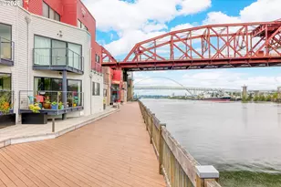 810 NW Naito Pkwy, Portland, OR 97209 - Photo 7