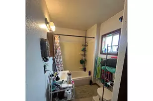 1485 Lakeshore Dr, Coos Bay, OR 97420 - Photo 7