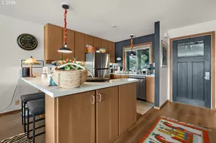 353 N Breaker Point Dr, Cannon Beach, OR 97110 - Photo 5