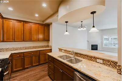 384 Market St, Salem, OR 97301 - Photo 9