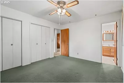 8108 Azalea Glen Rd, Glendale, OR 97442 - Photo 13