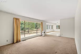 8108 Azalea-Glen Rd, Glendale, OR 97442 - Photo 3