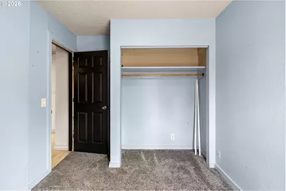 747 NE Jackson St, Roseburg, OR 97470 - Photo 21